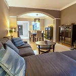 Stunning Modern Jardines De Santa Maria Golf, Elviria, Apartment *