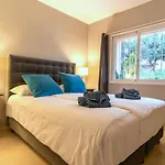 Stunning Modern Jardines De Santa Maria Golf, Elviria, Apartment