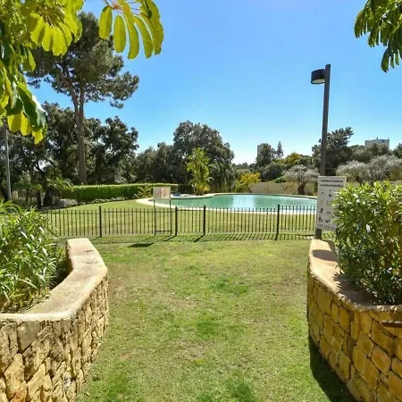 Stunning Modern Jardines De Santa Maria Golf, Elviria, Apartment *