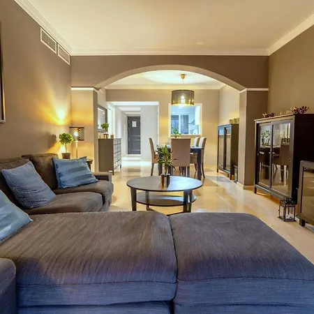 Stunning Modern Jardines De Santa Maria Golf, Elviria, شقة *