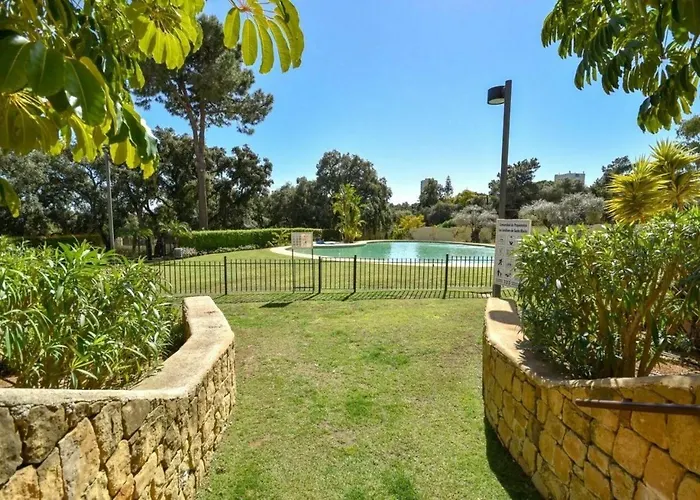 Stunning Modern Jardines De Santa Maria Golf, Elviria, Apartmán *
