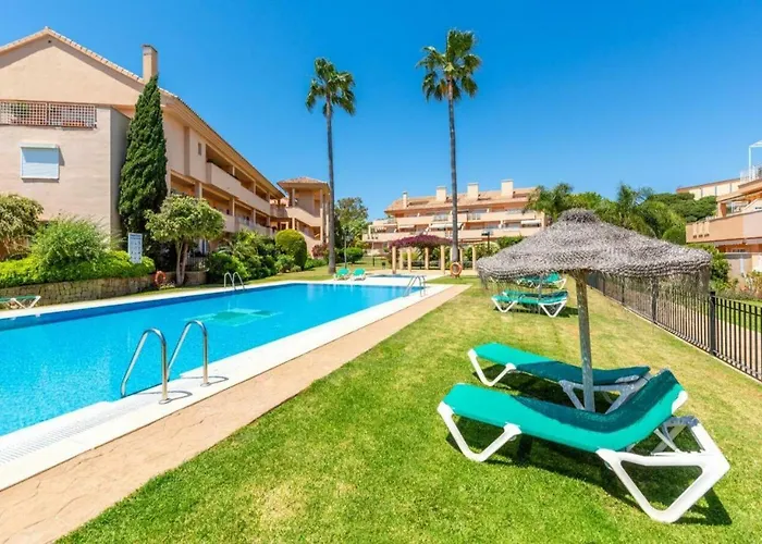 Stunning Modern Jardines De Santa Maria Golf, Elviria, Apartmán