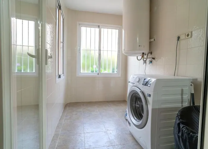 아파트 Stunning Modern Jardines De Santa Maria Golf, Elviria, 마르베야