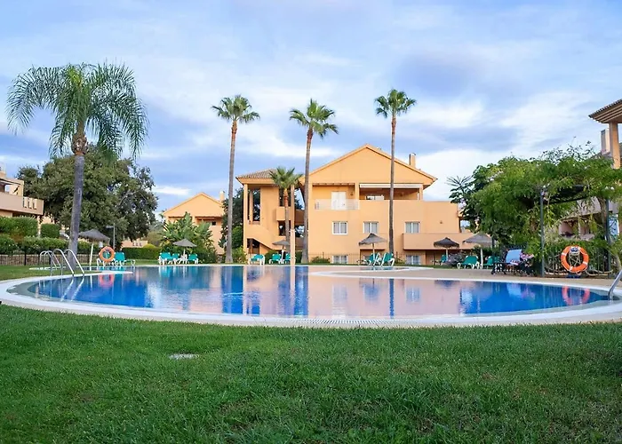 Апартаменты Stunning Modern Jardines De Santa Maria Golf, Elviria, Марбелья