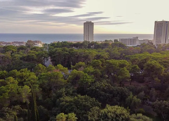 Апартаменты Stunning Modern Jardines De Santa Maria Golf, Elviria, *